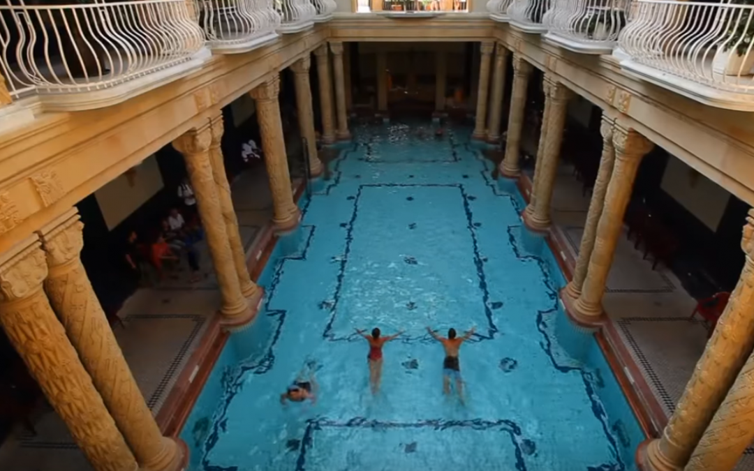 Postal. BUDAPEST, LA CIUDAD QUE ENAMORA